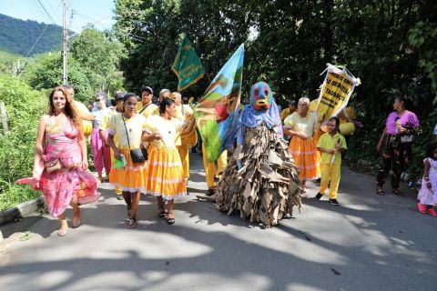​Congueiros celebram padroeira do ES no Carnaval de Congo de Roda d'Água