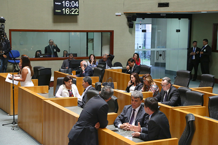 Assembleia atrasa análise de crédito suplementar de R$ 192 milhões de Hartung
