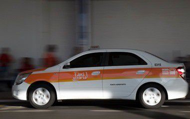 PMV entrega últimas permissões de táxis de licitação polêmica