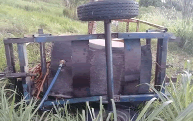 'Pipa' com agrotóxicos tomba sobre trabalhadora em fazenda de coco