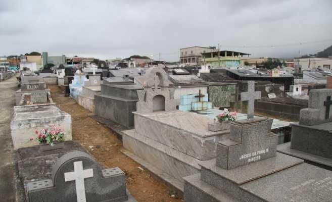 cemiterio_cariacicasede_divulgao
