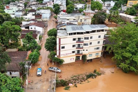 Espírito Santo contabiliza 20 mortes por causa das chuvas no sul
