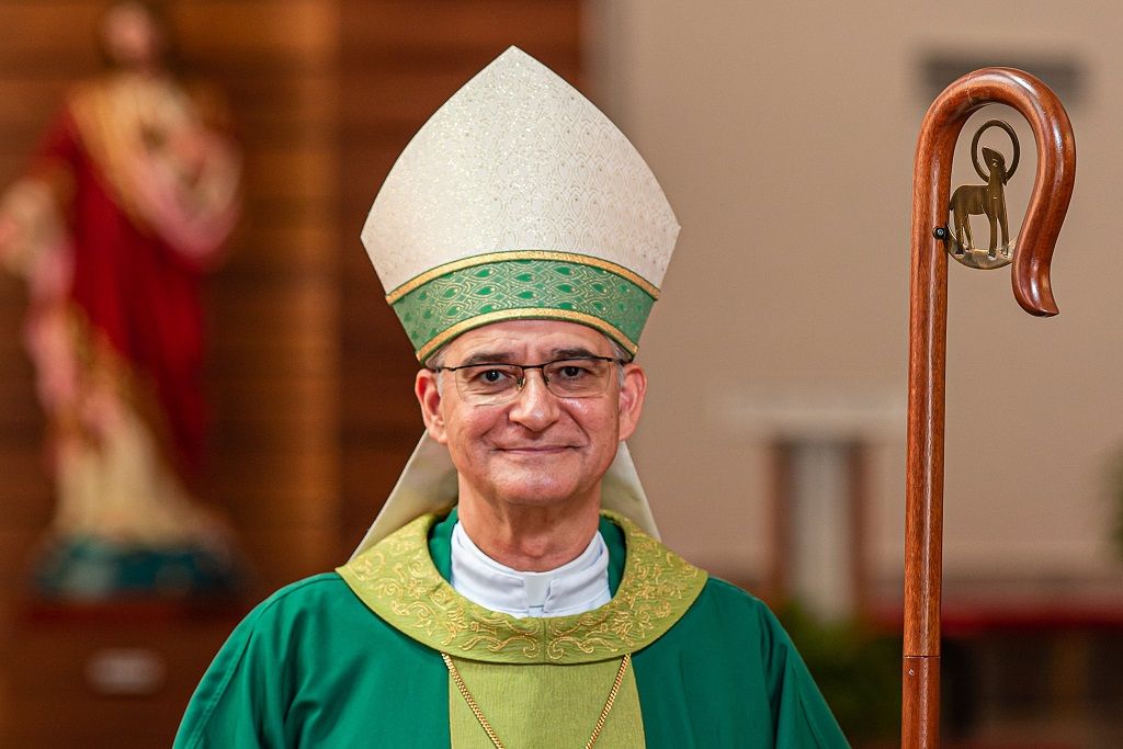 Dom Lauro Sérgio Versiani Barbosa (atual bispo diocesano