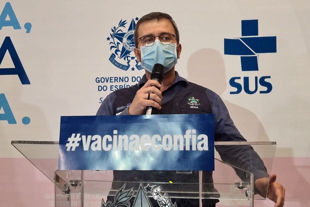 vacina_e_confia_nesio_rodrigo_araujo_governo_es