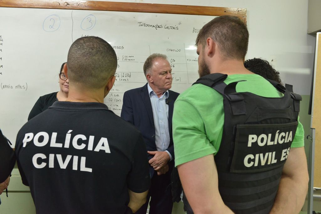 policia_divil_casagrande_coletiva_atentado_aracruz_helio_filho_governo_es