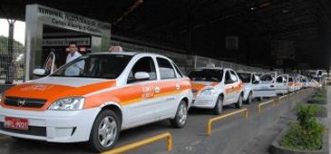 Táxis vão poder parar em qualquer ponto de Vitória das 6h às 22