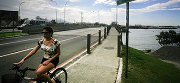 Aguardada por ciclistas, ciclovia da Praça dos Namorados será inaugurada neste domingo