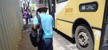 PEC que propõe 'tarifa zero' para ônibus é aprovada na Câmara