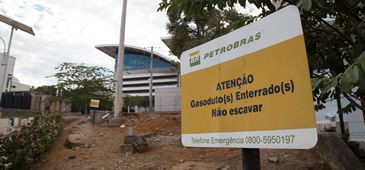 MPES recebe denúncia de vazamentos de gás na sede da Petrobras em Vitória