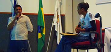 Ong pede ajuda a Marina Silva para resolver impasse por moradias em Aracruz