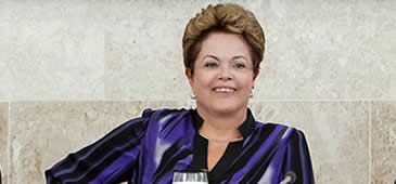 Dilma se reúne com peemedebista para fechar acordo para 2014