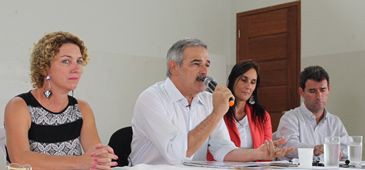 Servidores de Linhares denunciam descumprimento de decisão judicial pela Prefeitura