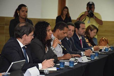 Governos excluem participação popular em nova etapa do programa de Moro