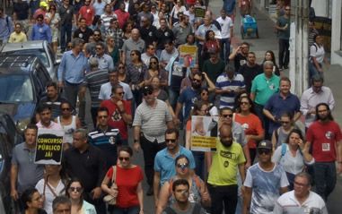 Servidores declaram estado de greve até o dia 11 de setembro