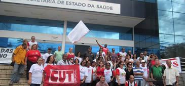 No 'Dia D contra a Terceirização' servidores da saúde demonstram insatisfação com governo