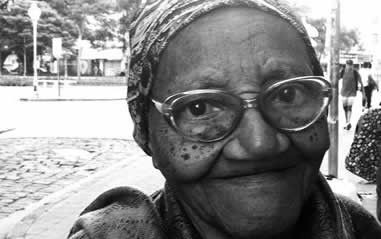 Matriarca da cultura Bantu no Espírito Santo é homenageada