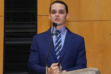 Pazolini está com um pé no PSDB para concorrer à Prefeitura de Vitória