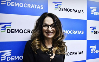 TRE-ES rejeita impugnação e libera candidatura de Norma Ayub à reeleição