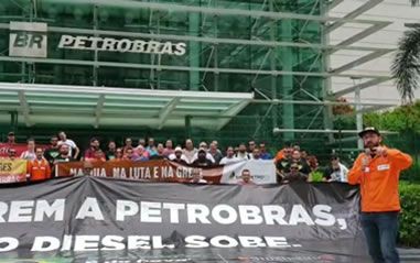 Petroleiros denunciam contratação de 'fura-greve' no 10º dia de paralisação