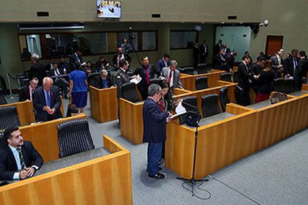 Assembleia e MPES também apresentam propostas de reajuste para servidores