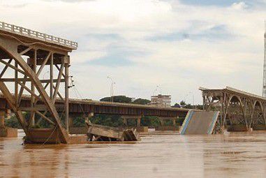 MPF processa União e Dnit por não retirar escombros de ponte em Linhares