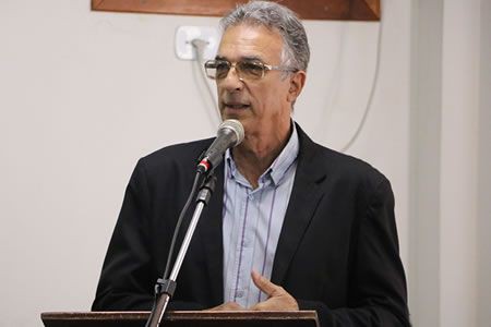 Vereadores investigam denúncia de improbidade contra prefeito de Alegre