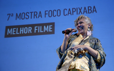 Mulheres dominam premiação do Festival de Cinema de Vitória