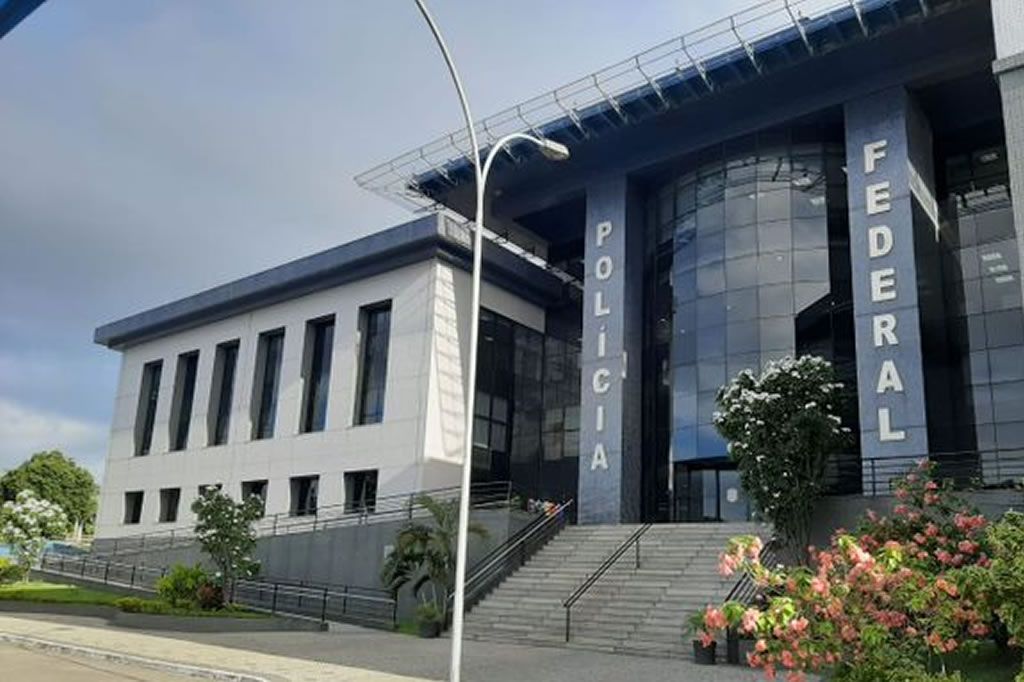 Policiais federais protestam em Vila Velha por reestruturação de carreira -  Século Diário